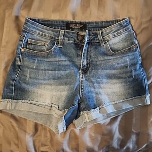 Lindy Bop Distressed Blue Denim Roll-Cuff Shorts